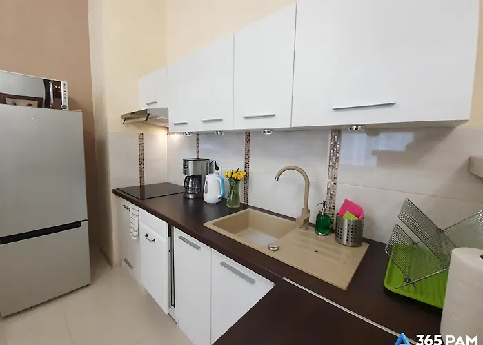 アパート 365pam - Dwie Sosny Przy Plazy - Sauna, Jacuzzi, Silownia, Bawialnia ウストロニエ・モルスキエ