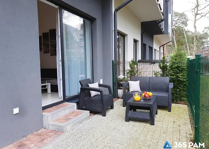 アパート 365pam - Dwie Sosny Przy Plazy - Sauna, Jacuzzi, Silownia, Bawialnia ウストロニエ・モルスキエ